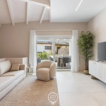 Estay - Luxury Ginevra 1 - Private Swimming Pool דירה