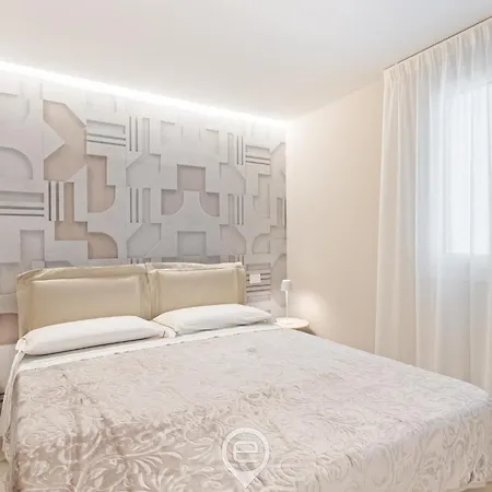 Апартаменты Estay - Luxury Ginevra 1 - Private Swimming Pool